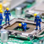 computer-repair-figurines